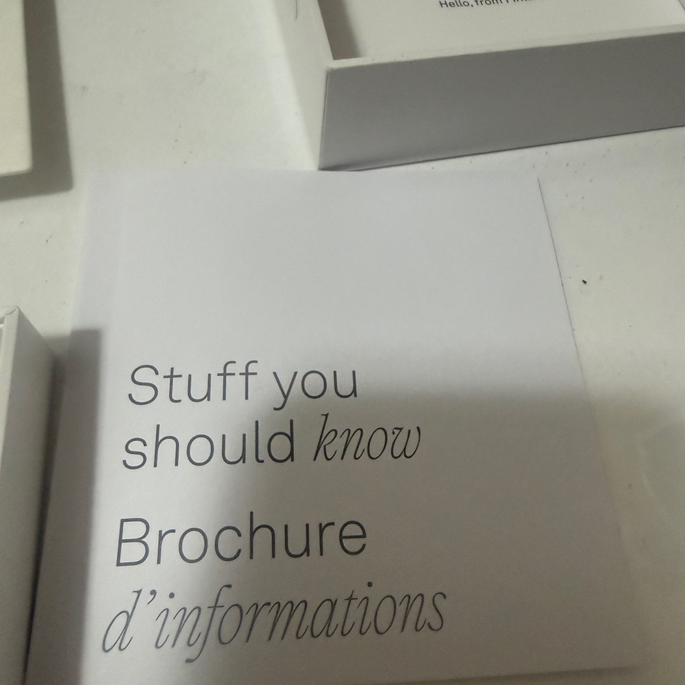 Oura Ring Gen 4 Silver Smart Ring
ActivityTracker Charging Cable and Adapter Set - Picture 9 of 11